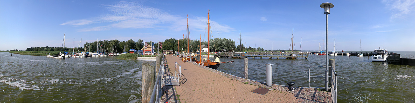 Panorama: Dierhagen Hafen - Motivnummer: hgw-die-01